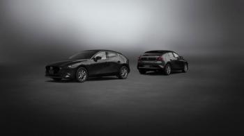 Ένα «Light» φρεσκάρισμα στα Mazda3 και CX-30
